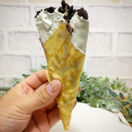 ローソン限定「ザ・クレープ」 チョコミントクレープ／森永製菓（184円）