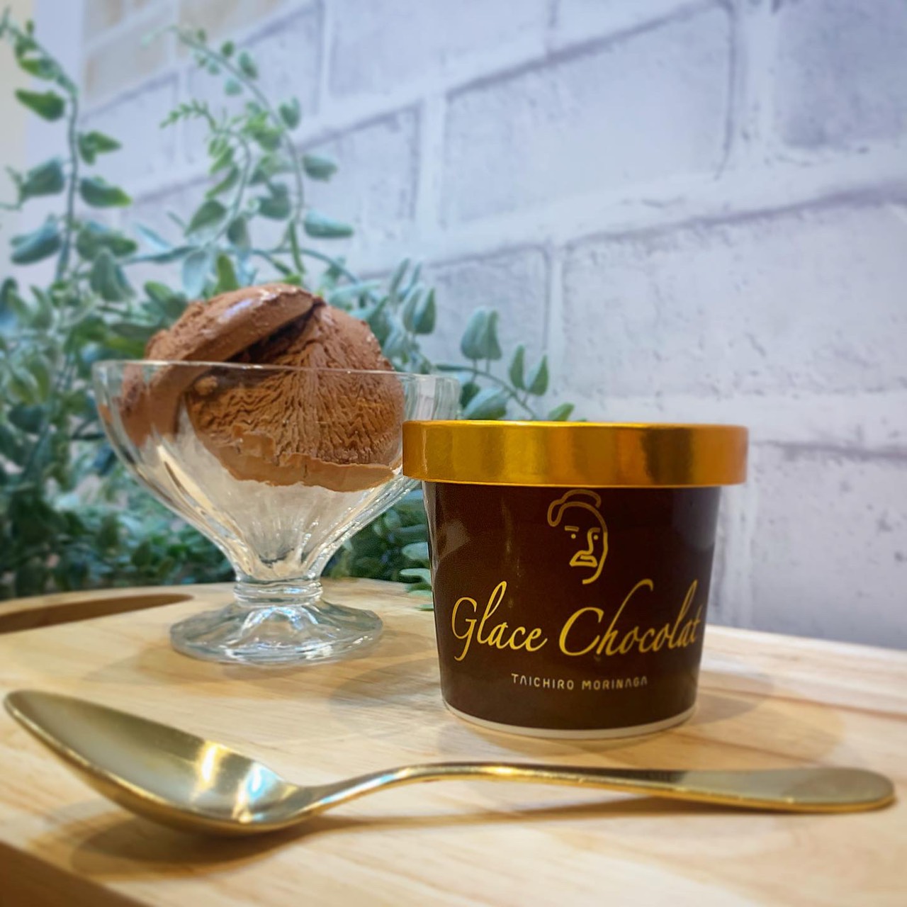 TAICHIRO MORINAGAグラスショコラ／森永製菓（486円）