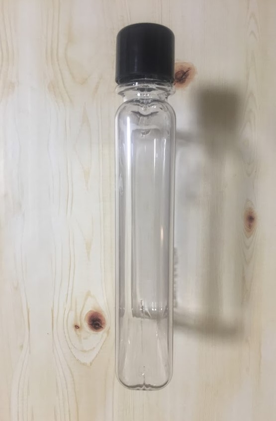 ノート型ボトルの特徴はマチの薄さ