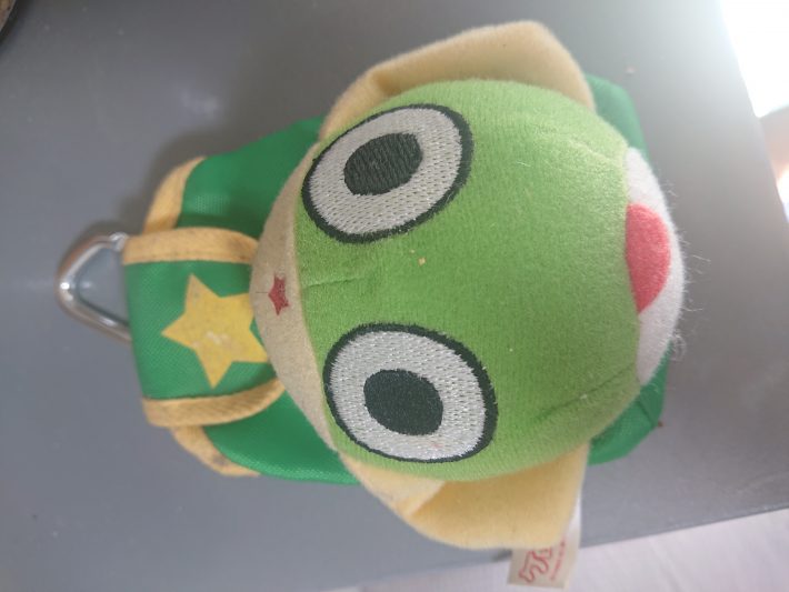 実際にもらったケロロ軍曹のウエストポーチらしきもの