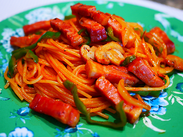 パスタソースでもOK！ ナポリタンをレベルアップできる意外なコツとは？