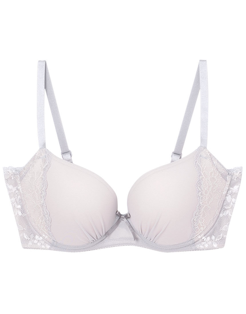 ダブルベーシック「ブラジェニック スムージング」3,600円～