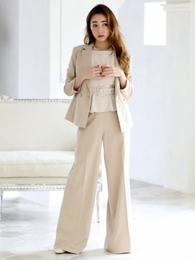 質問16「強い女ファッション」