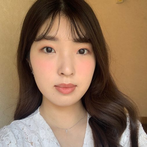 ブルベ肌がイエベメイクをしてみた結果…