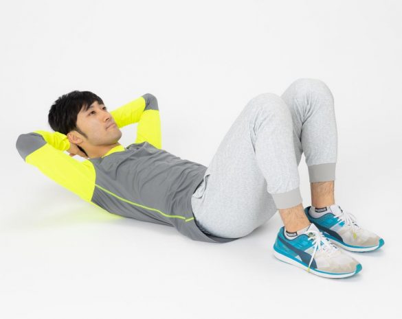 3. ゆっくりと起き上がったら、一度止まりましょう