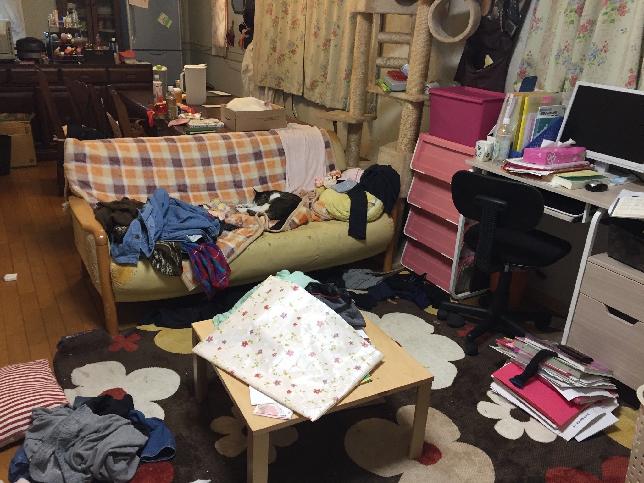 片づけが定着する前の西原さんのご自宅