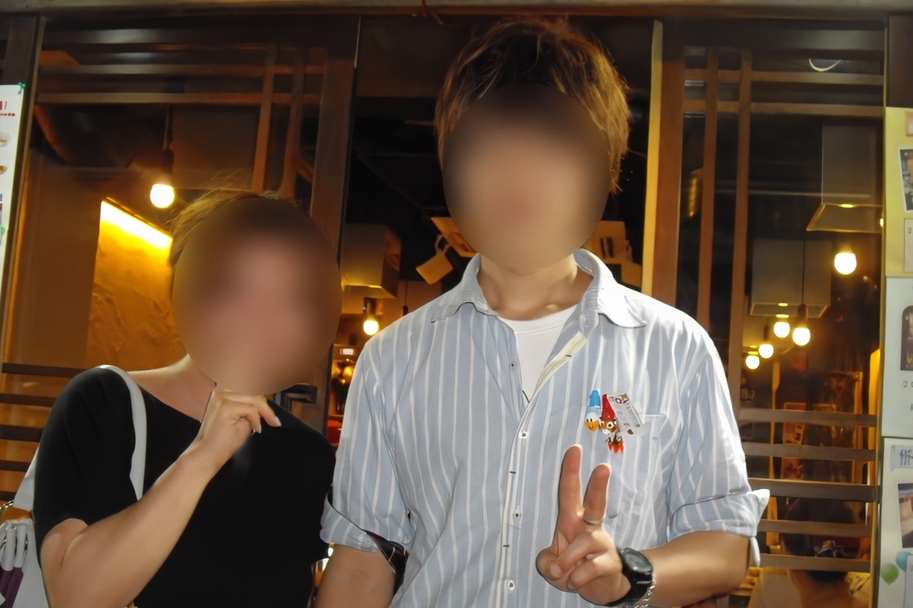 コロナ前は新大久保の韓国料理店でイケメン店員を探すのも好きだったというヒロコさん（左）