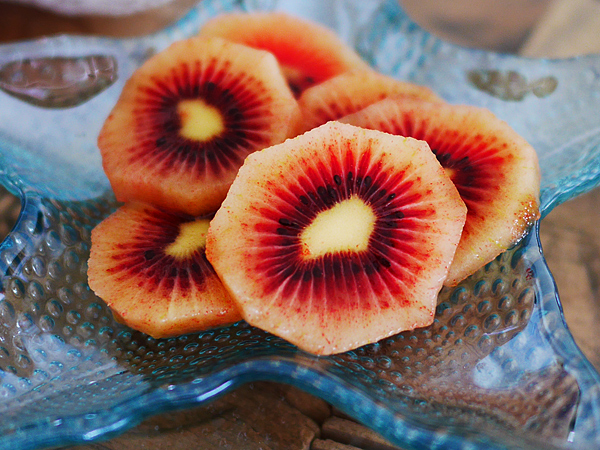 レッドキウイ（ゼスプリレッド）