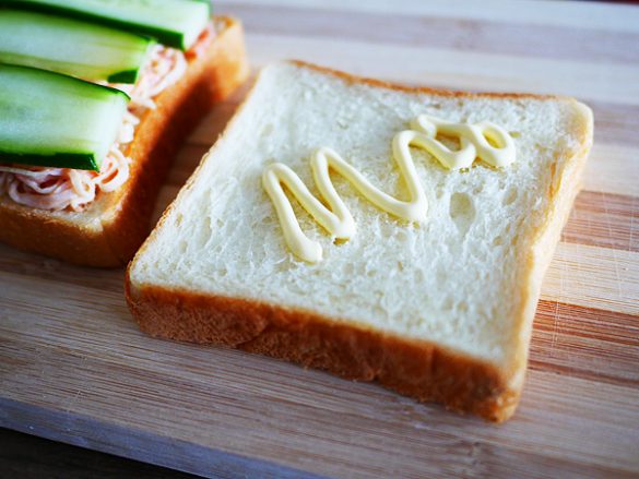 シーフードカクテルサンドイッチ