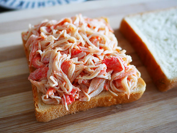 シーフードカクテルサンドイッチ