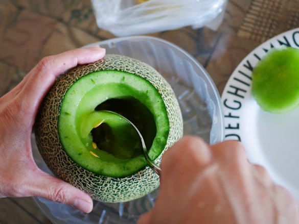 まるごとメロンケーキ