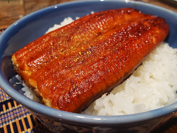 スーパーのうなぎ