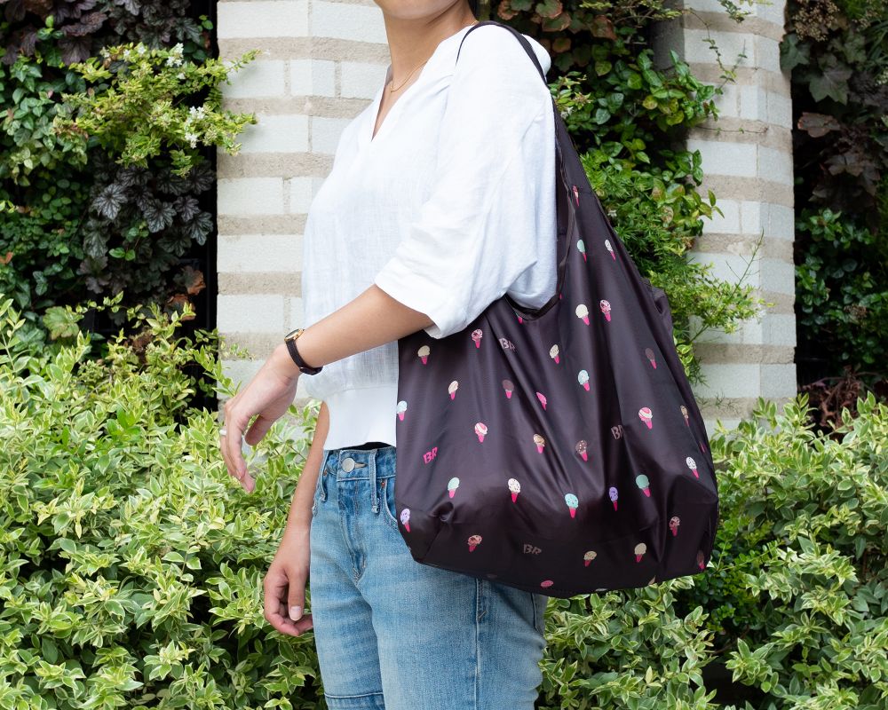 マチが大きいので食材の買いにも重宝しそう