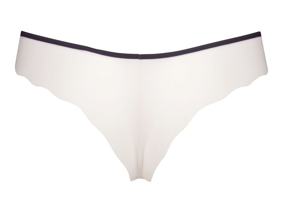 「ＳＵＨＡＤＡ ＯＮＥ ペア　Ｔバックショーツ」¥ 2,860 (税込)（画像：ワコールウェブストア販売ページより）