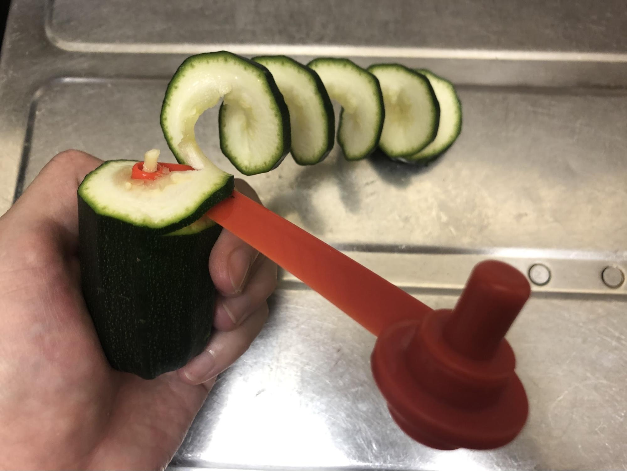 「くるりんカッター」もいい感じ