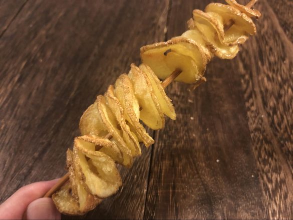 揚げるとカリッとします