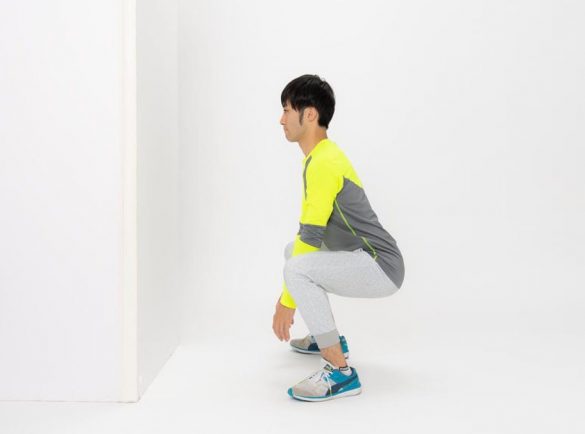 【B】腹圧が簡単に高くなる壁押しエクササイズ2