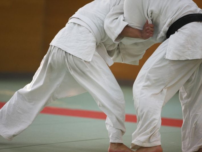 柔道スポーツ体育会系部活運動武道