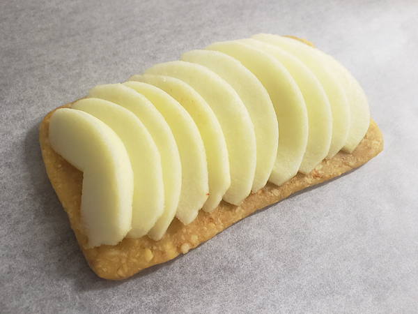 プリッツで作るアップルタルト