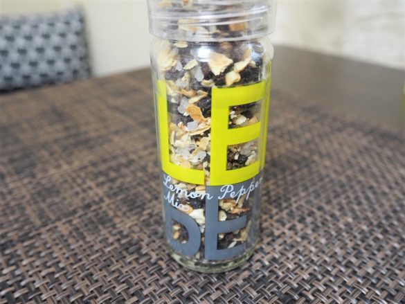 肉にも魚にも合う、レモンペッパー