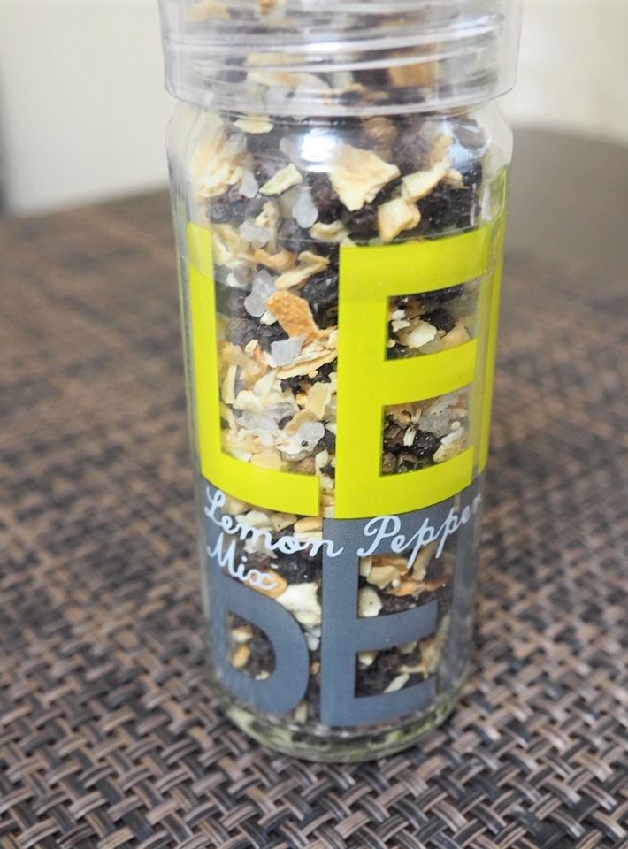 肉にも魚にも合う、レモンペッパー