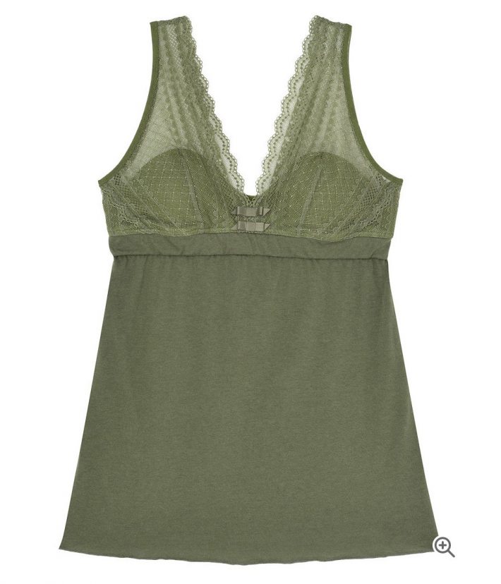 ウンナナクール「ビターリボン　カップ付きキャミソール」（画像：ワコールウェブストアより）