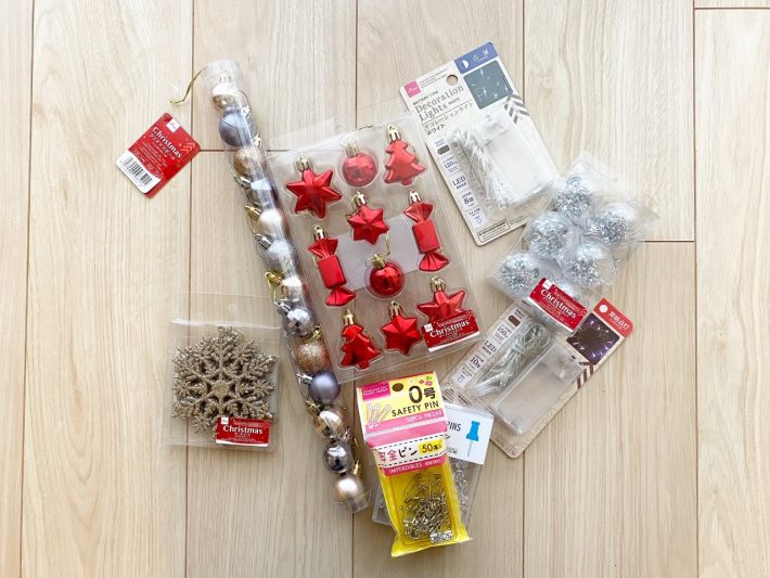 タペストリーツリーの飾りはすべてダイソーで購入