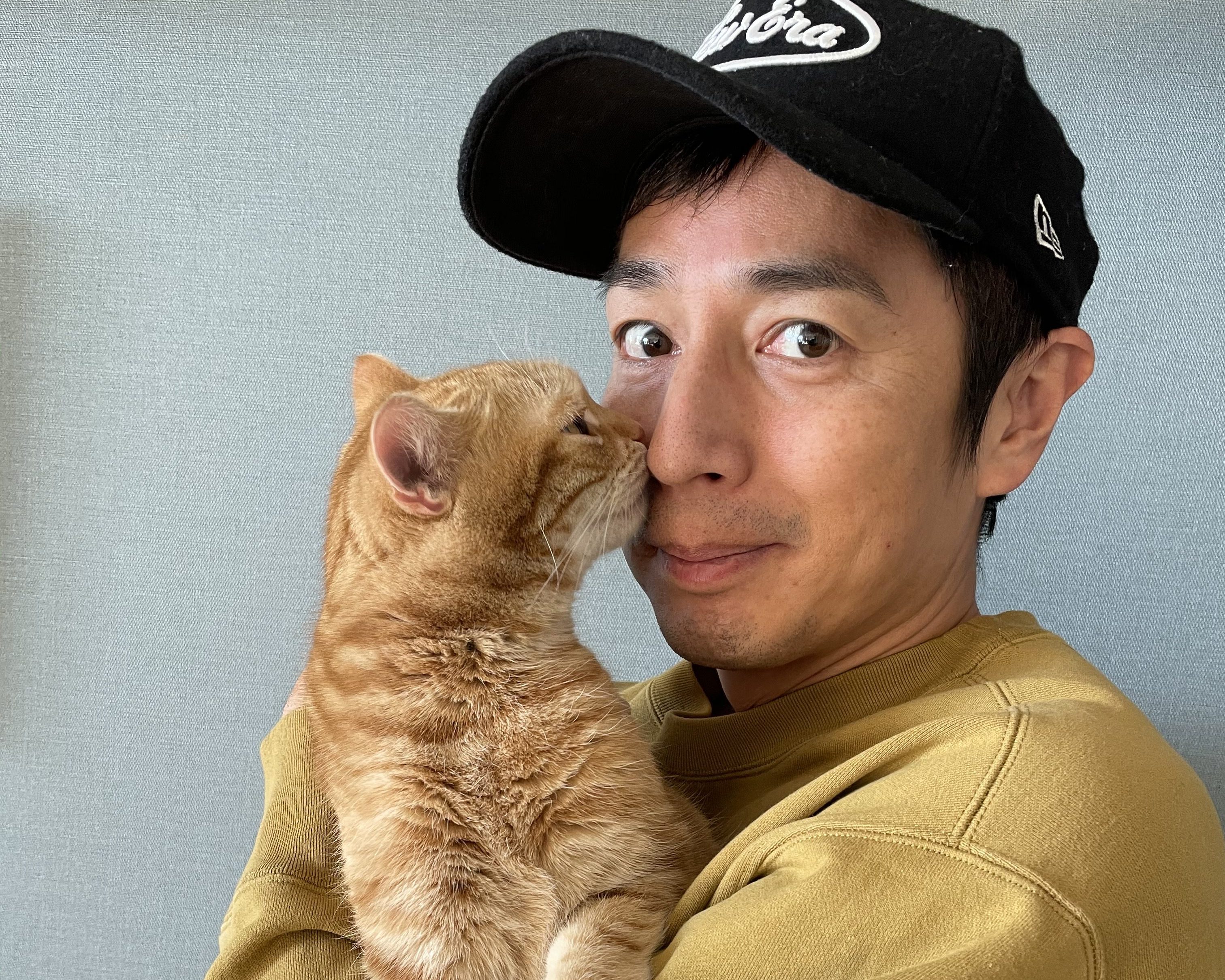 チュート徳井義実が“猫愛”を語る「家にいたときは、猫に助けられた
