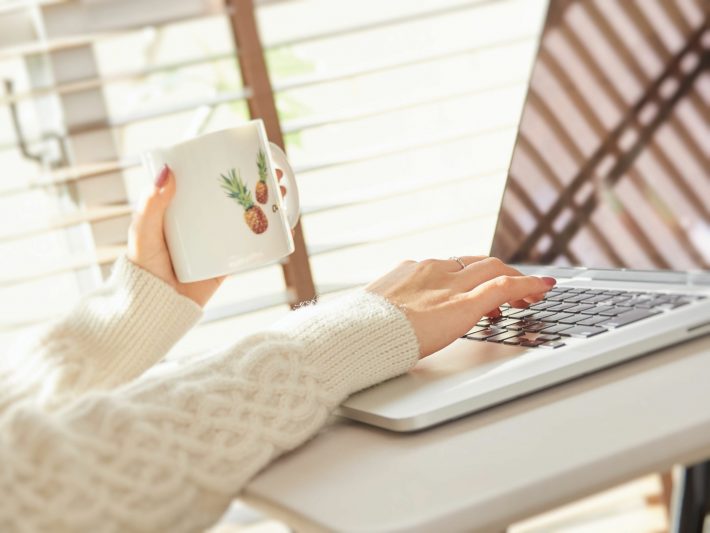 コーヒー　パソコン