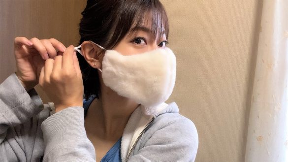 耳掛け部分のゴムの長さを調節できる