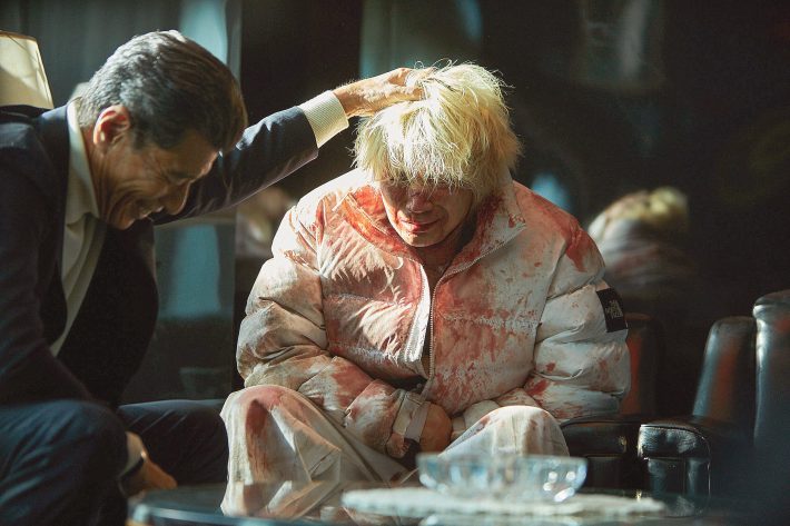 ヤクザの泥仕合の翌日には恐竜博物館へ