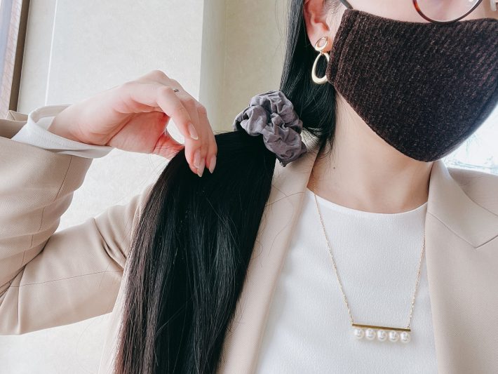 シルクのシュシュ