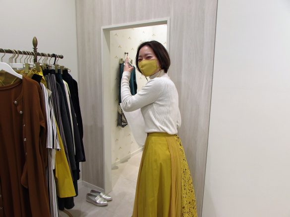 顔タイプ診断をふまえたスタイリングを体験