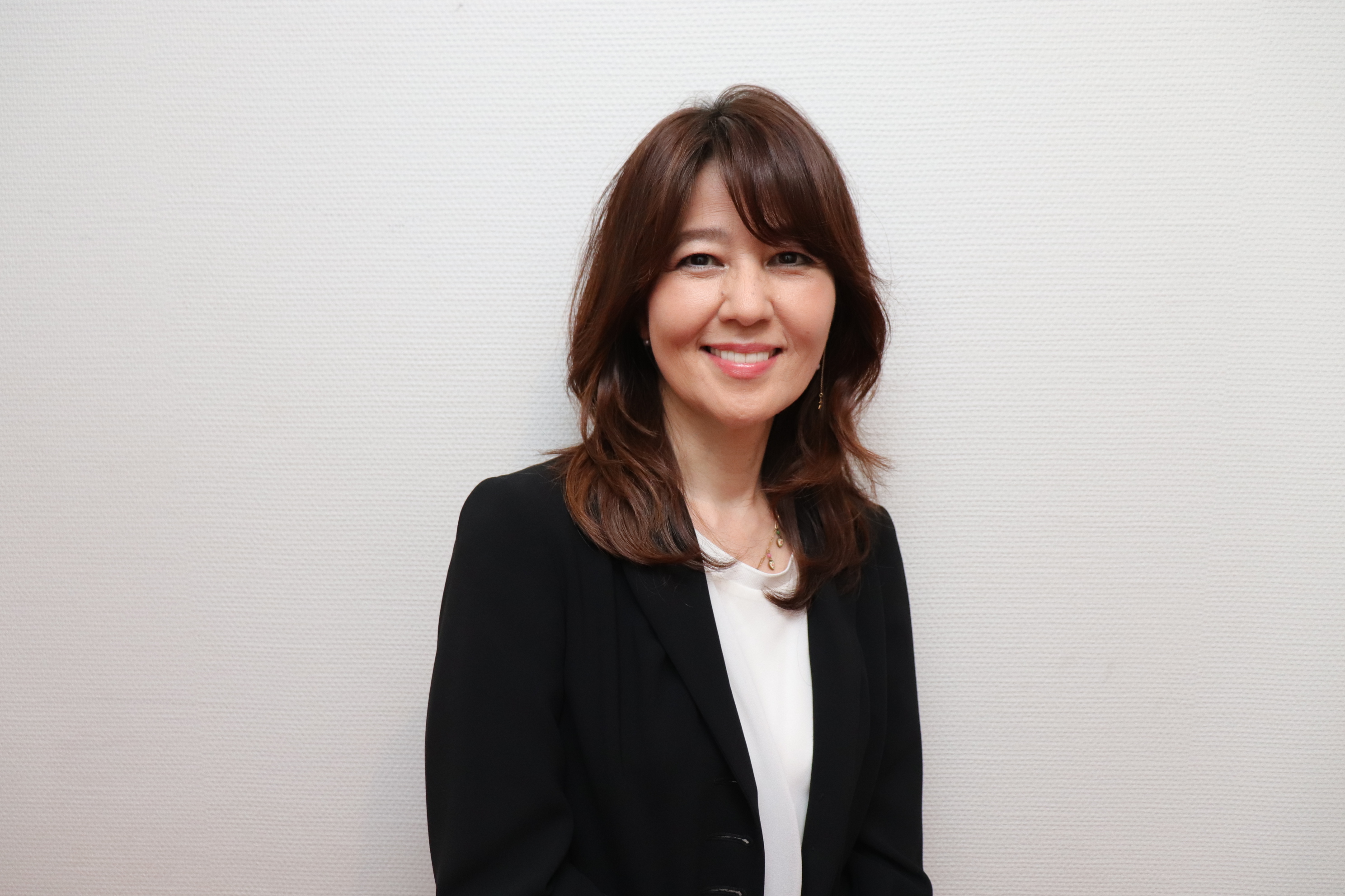 石野真子、60歳。仕事も趣味も楽しくなる「なるべくなら」の感覚とは « 女子SPA！