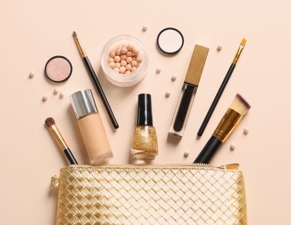 Cosmetic bag