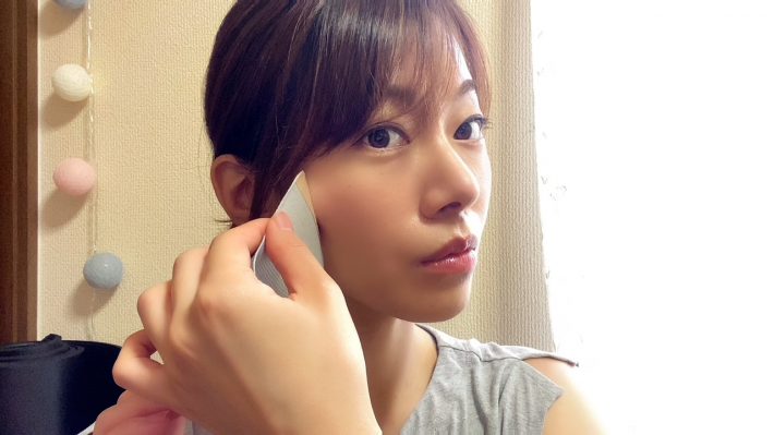 ペタッ！「顔に貼るマスク」5時間着けて分かったメリット・デメリット