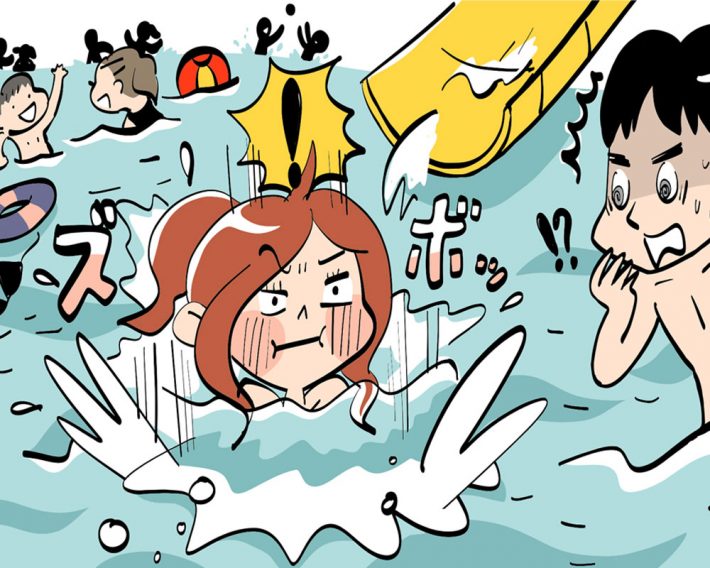 ビキニが流され大ピンチ