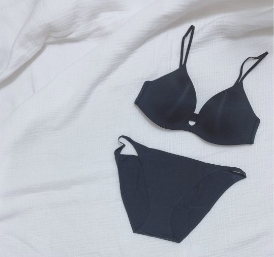 ユニクロコラボアイテム1