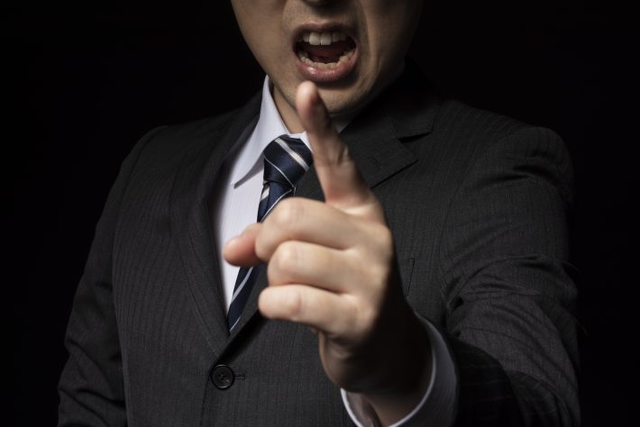 不機嫌になるのはヤバ男の可能性あり