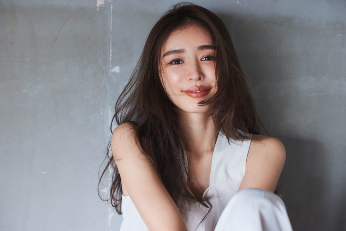 加治ひとみさん