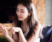 加治ひとみさん