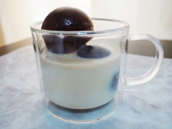 コーヒー氷豆乳