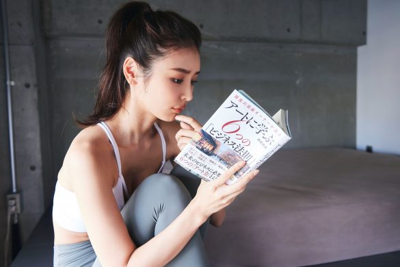 加治ひとみさん