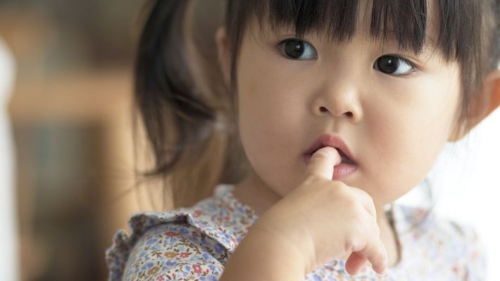 こども　女の子