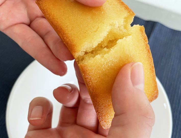 割ってみるとこんな感じ