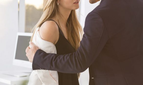 不倫 カップル スーツ サラリーマン