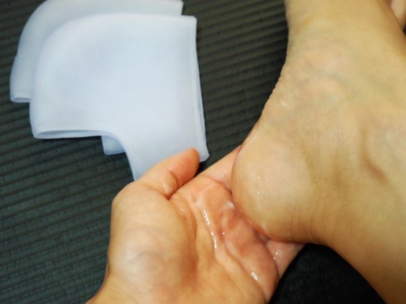 ここぞとばかりにたっぷりと重ね塗り。