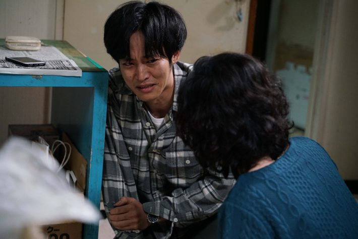 「感情で芝居はしていない」（古田）