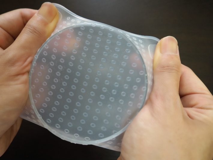 グイーンと伸ばした状態でつけるのが正しい使い方！