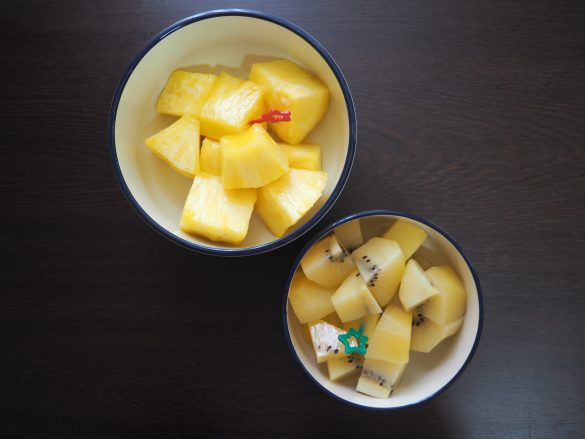 プラスチック製の器で試してみることに。